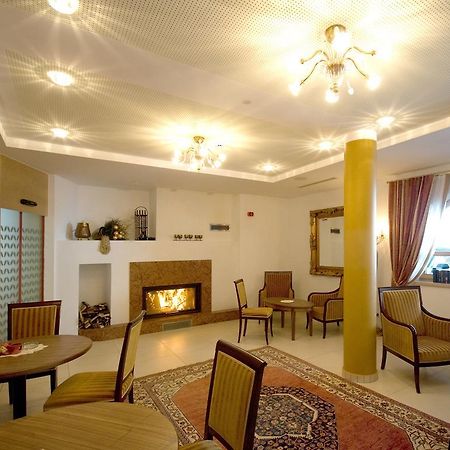 Hotel Amadeus Micheluzzi سيرفاوس المظهر الخارجي الصورة