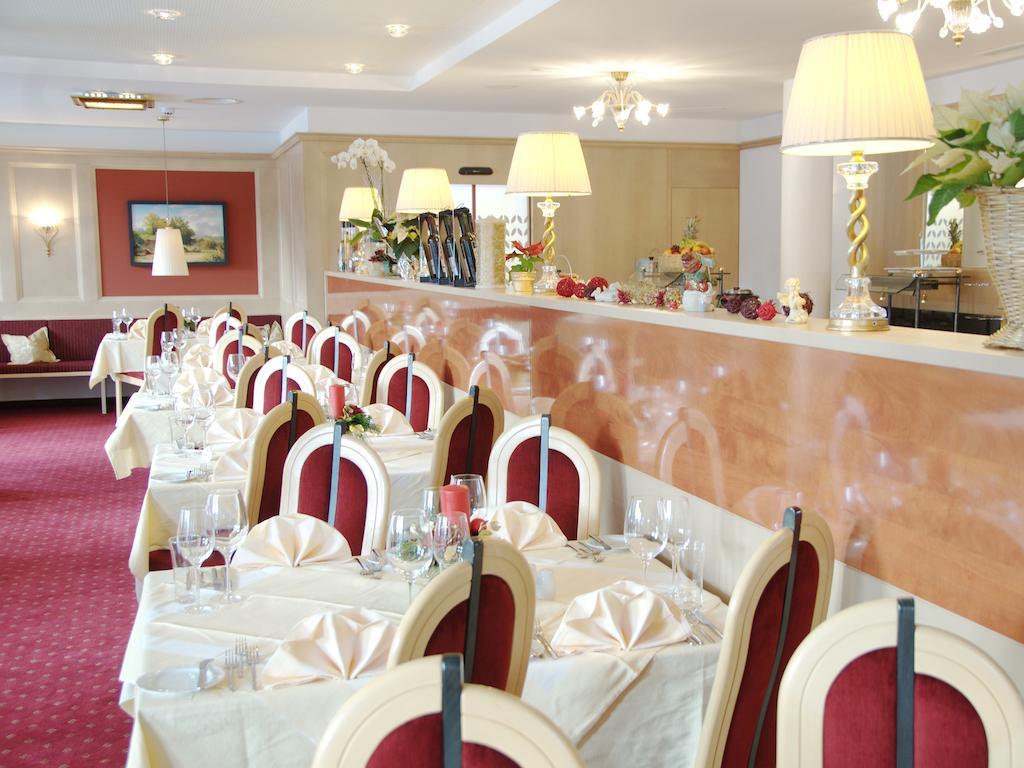 Hotel Amadeus Micheluzzi سيرفاوس المظهر الخارجي الصورة