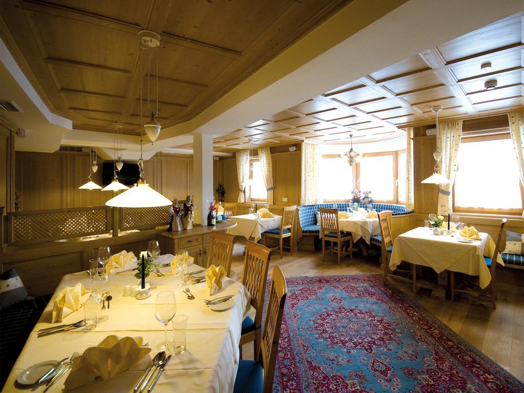 Hotel Amadeus Micheluzzi سيرفاوس المظهر الخارجي الصورة